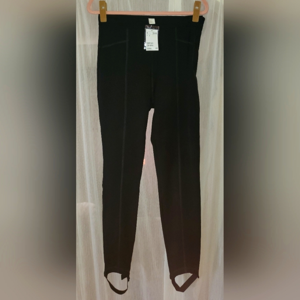 H&M Black Stirrup Pants - 10